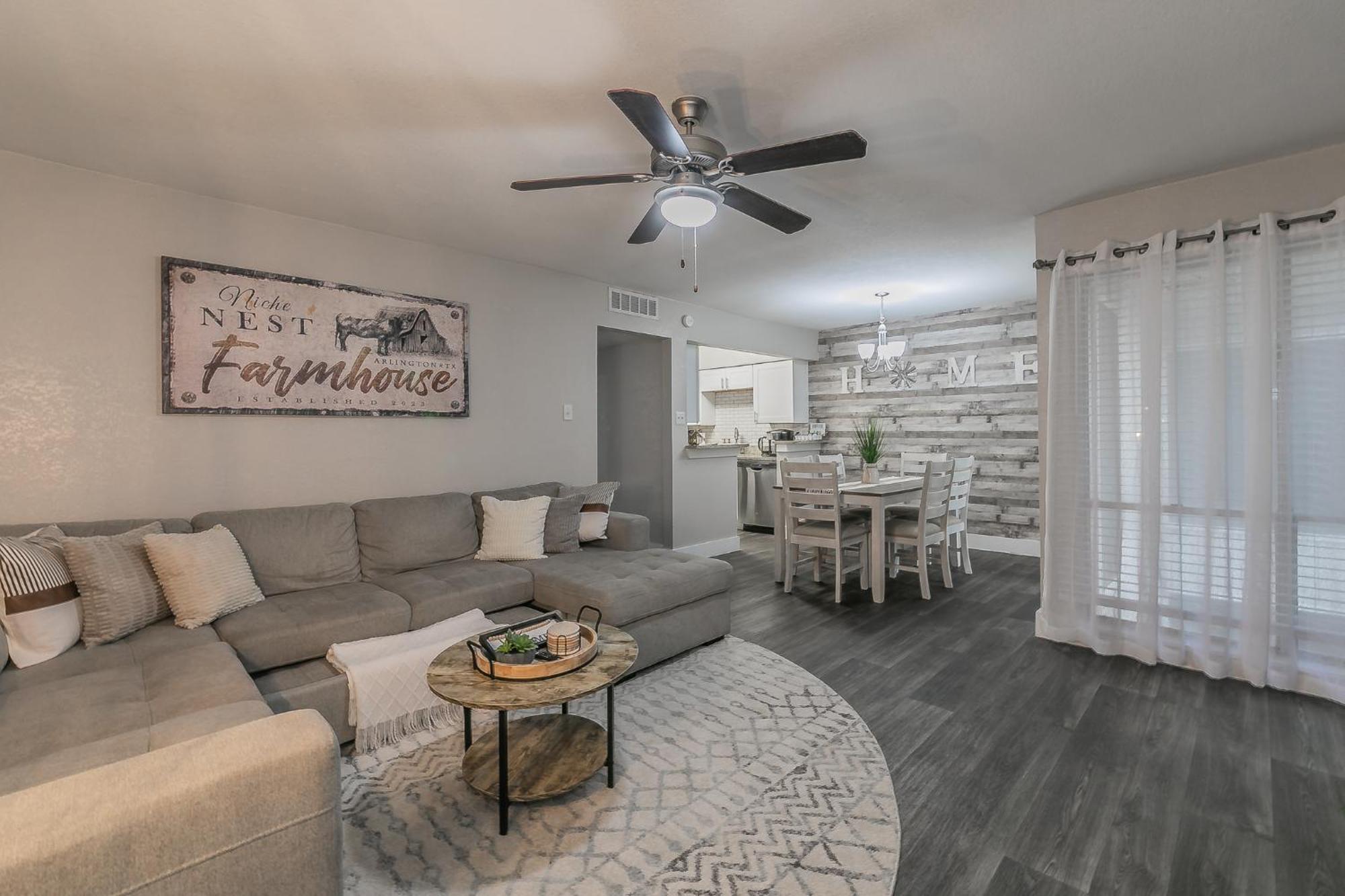 Cozy 2Br Farmhouse Apt - Sleeps 8 - Free Parking! Arlington Exteriör bild