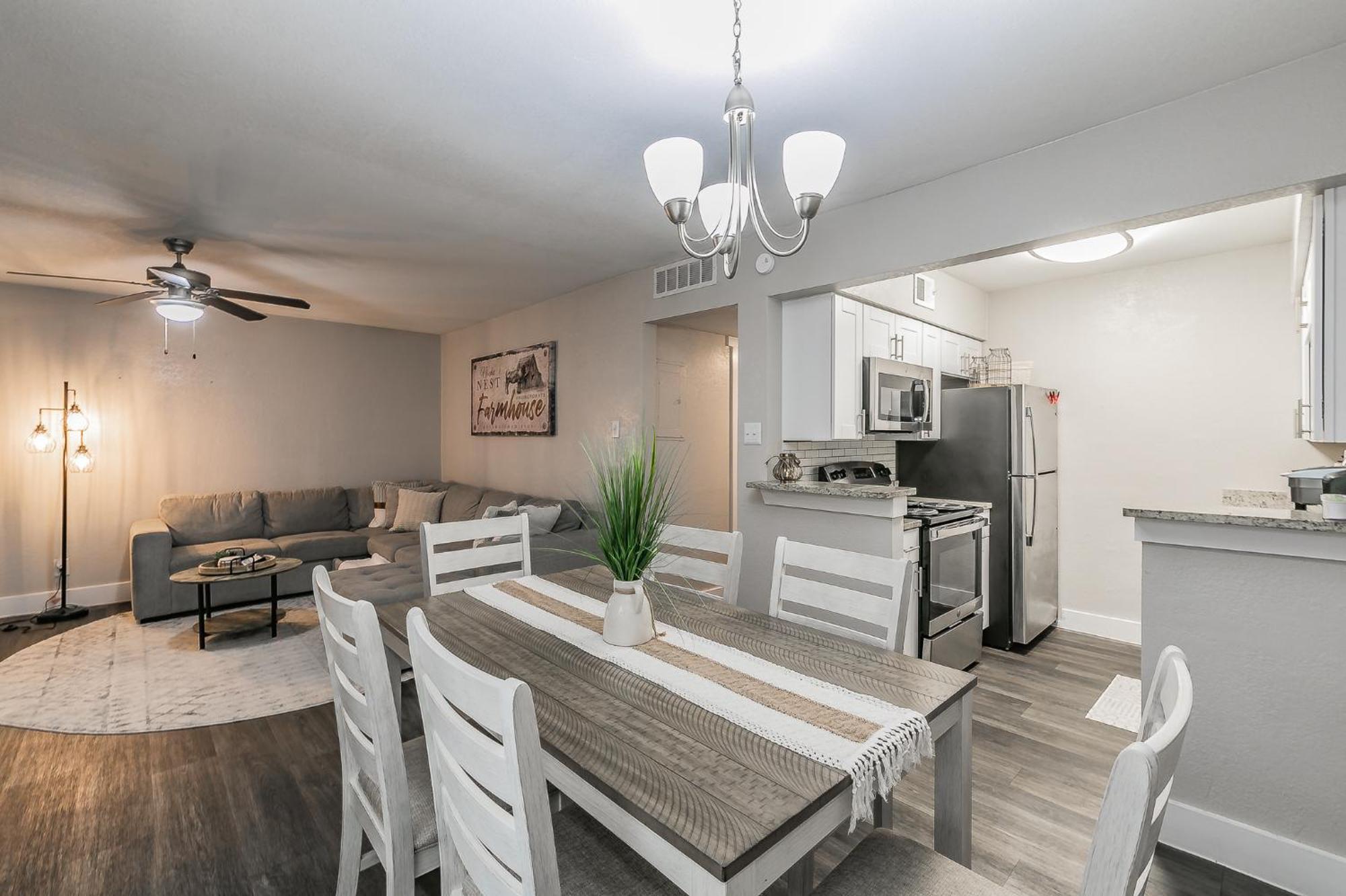 Cozy 2Br Farmhouse Apt - Sleeps 8 - Free Parking! Arlington Exteriör bild