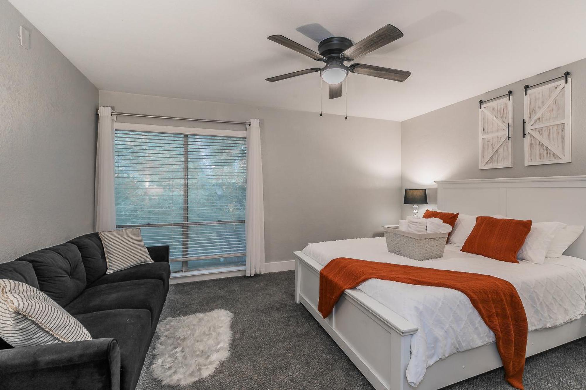 Cozy 2Br Farmhouse Apt - Sleeps 8 - Free Parking! Arlington Exteriör bild