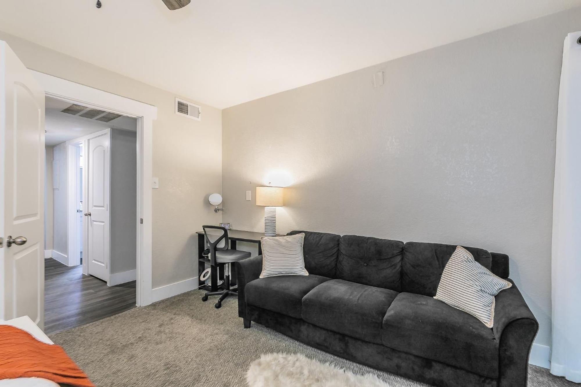 Cozy 2Br Farmhouse Apt - Sleeps 8 - Free Parking! Arlington Exteriör bild